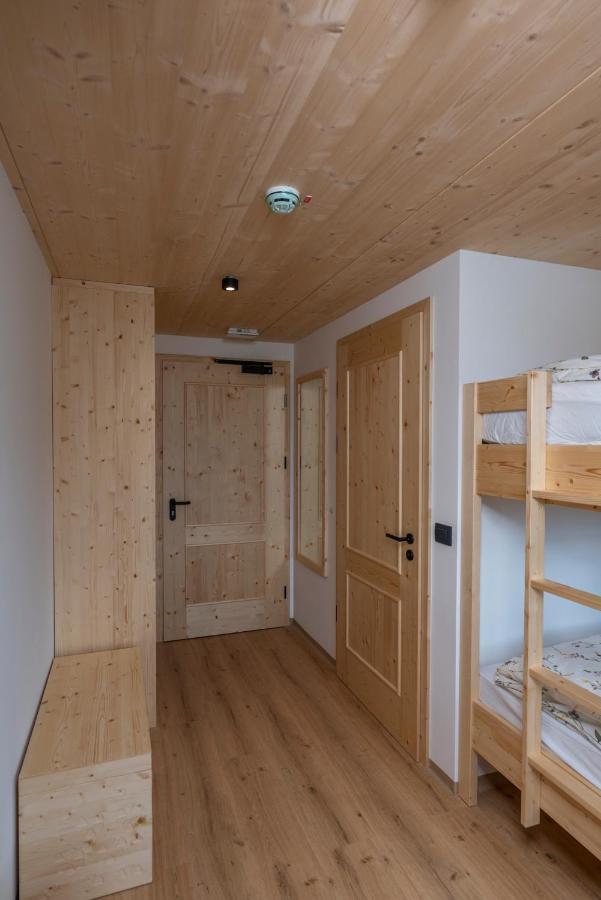 Planinska Koca Na Uskovnici Hotel Srednja Vas v Bohinju Bagian luar foto