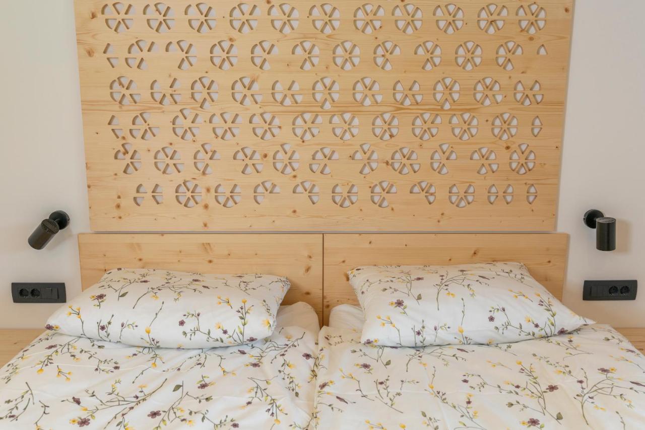 Planinska Koca Na Uskovnici Hotel Srednja Vas v Bohinju Bagian luar foto