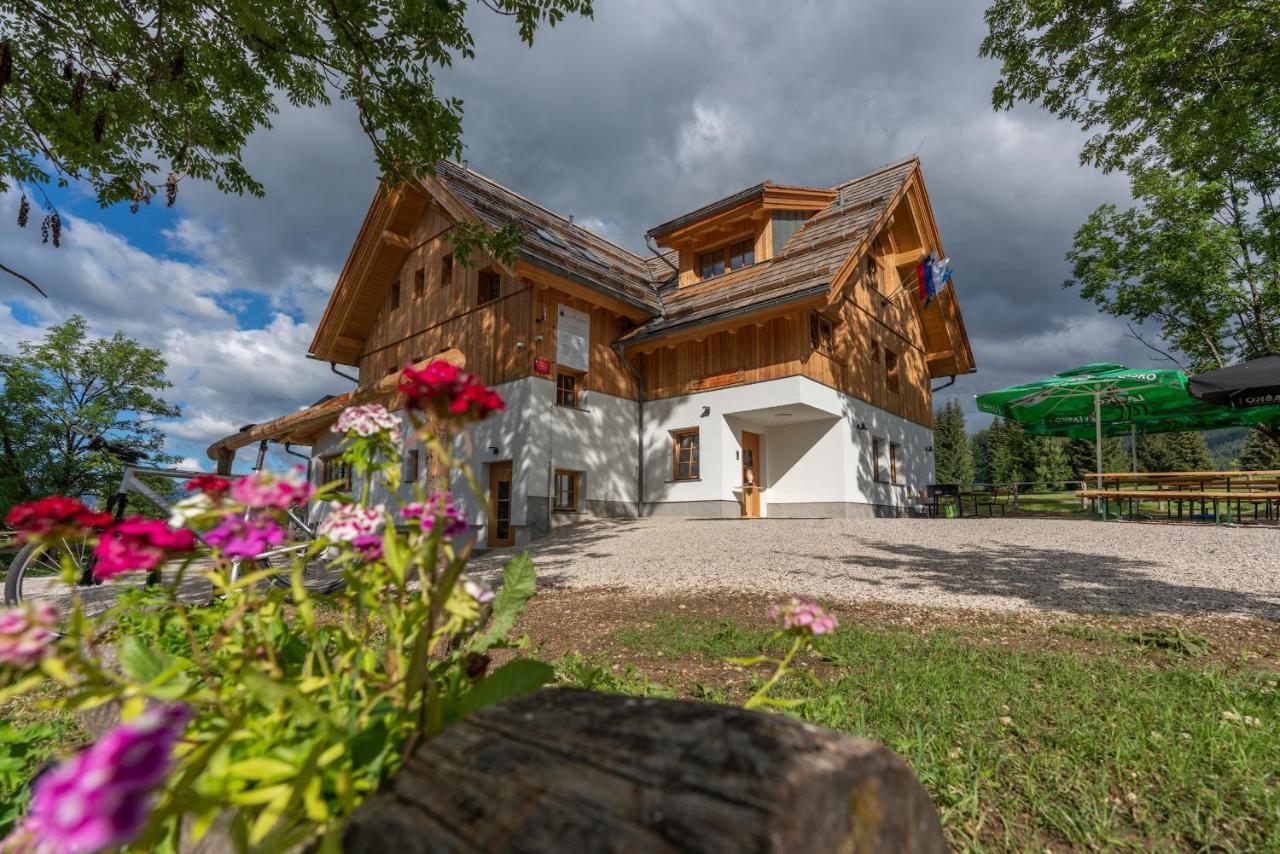 Planinska Koca Na Uskovnici Hotel Srednja Vas v Bohinju Bagian luar foto
