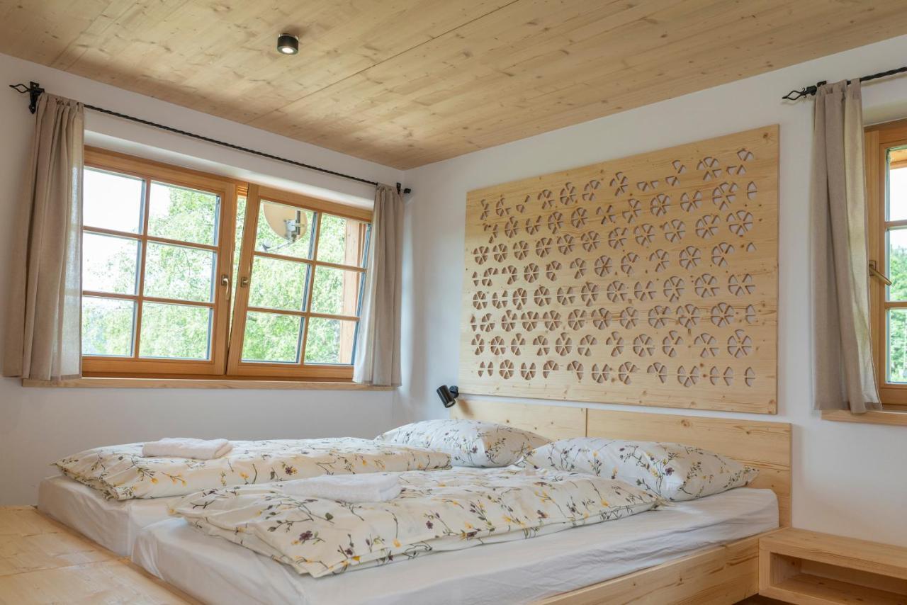 Planinska Koca Na Uskovnici Hotel Srednja Vas v Bohinju Bagian luar foto