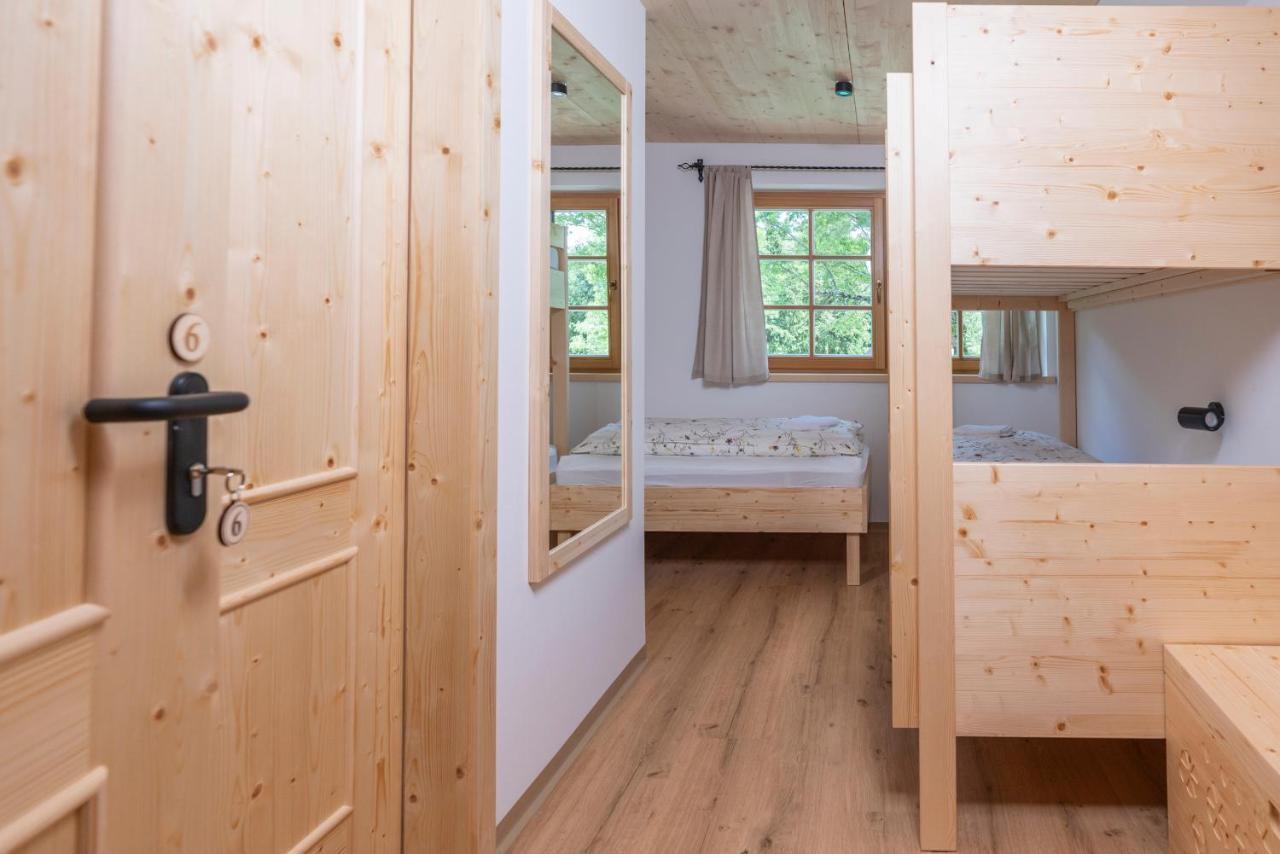 Planinska Koca Na Uskovnici Hotel Srednja Vas v Bohinju Bagian luar foto