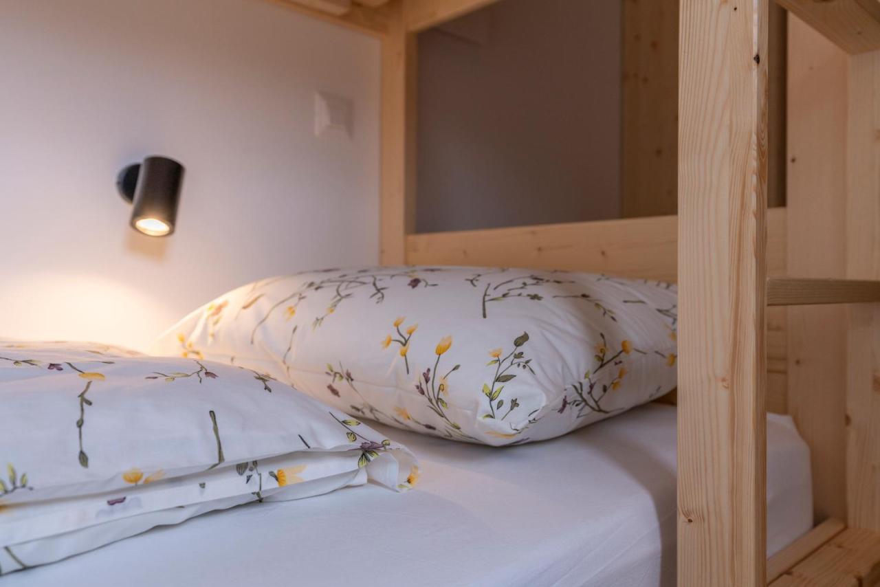 Planinska Koca Na Uskovnici Hotel Srednja Vas v Bohinju Bagian luar foto